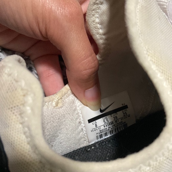 Nike Free TR8 Gym/HIIT/Cross Training Shoe size 8 (Womens) - Picture 4 of 10